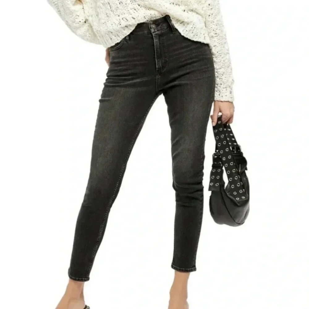 Free People We The Free High-rise Black Denim Slim Jeans 30” w/ 26.5” inseam
